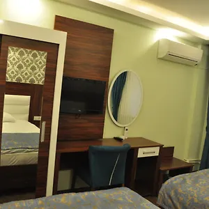 Hotel Madi